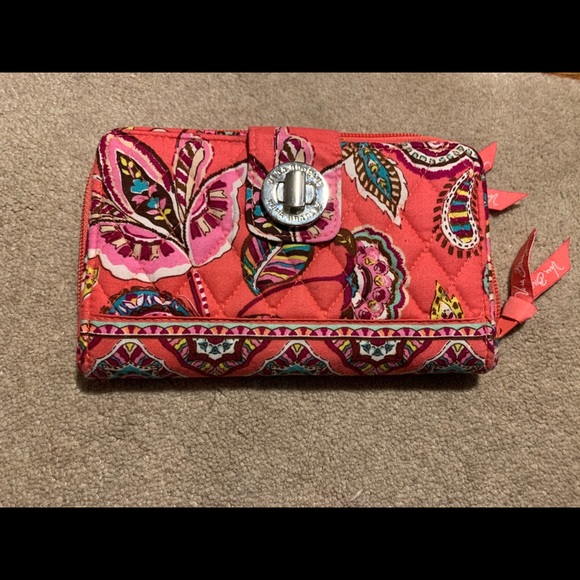 Vera Bradley Wallet - Picture 1 of 4